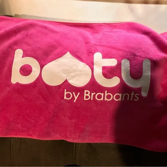 Booty by Brabants workout pink towel - Picture 1 of 2